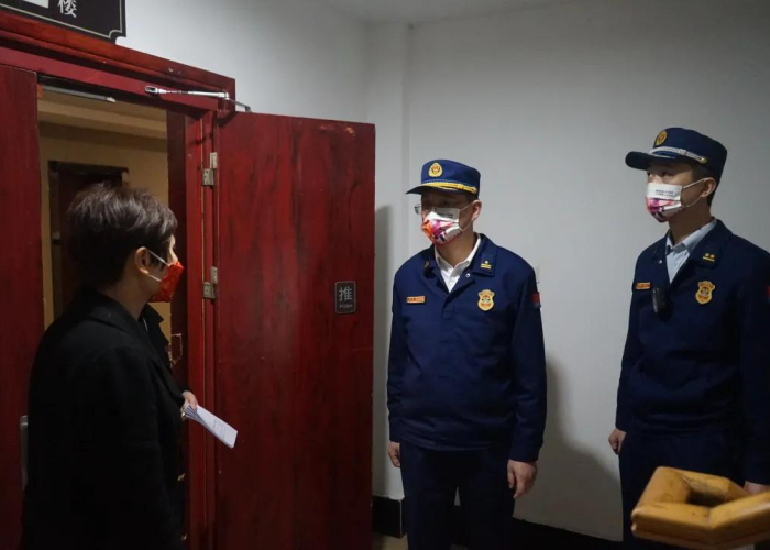 疫情持续3年，疫情持续4年